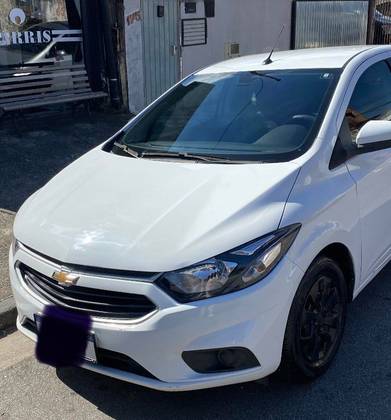 CHEVROLET ONIX 1.0 MPFI LT 8V FLEX 4P MANUAL CHEVROLET ONIX 1.0 MPFI LT 8V FLEX 4P MANUAL